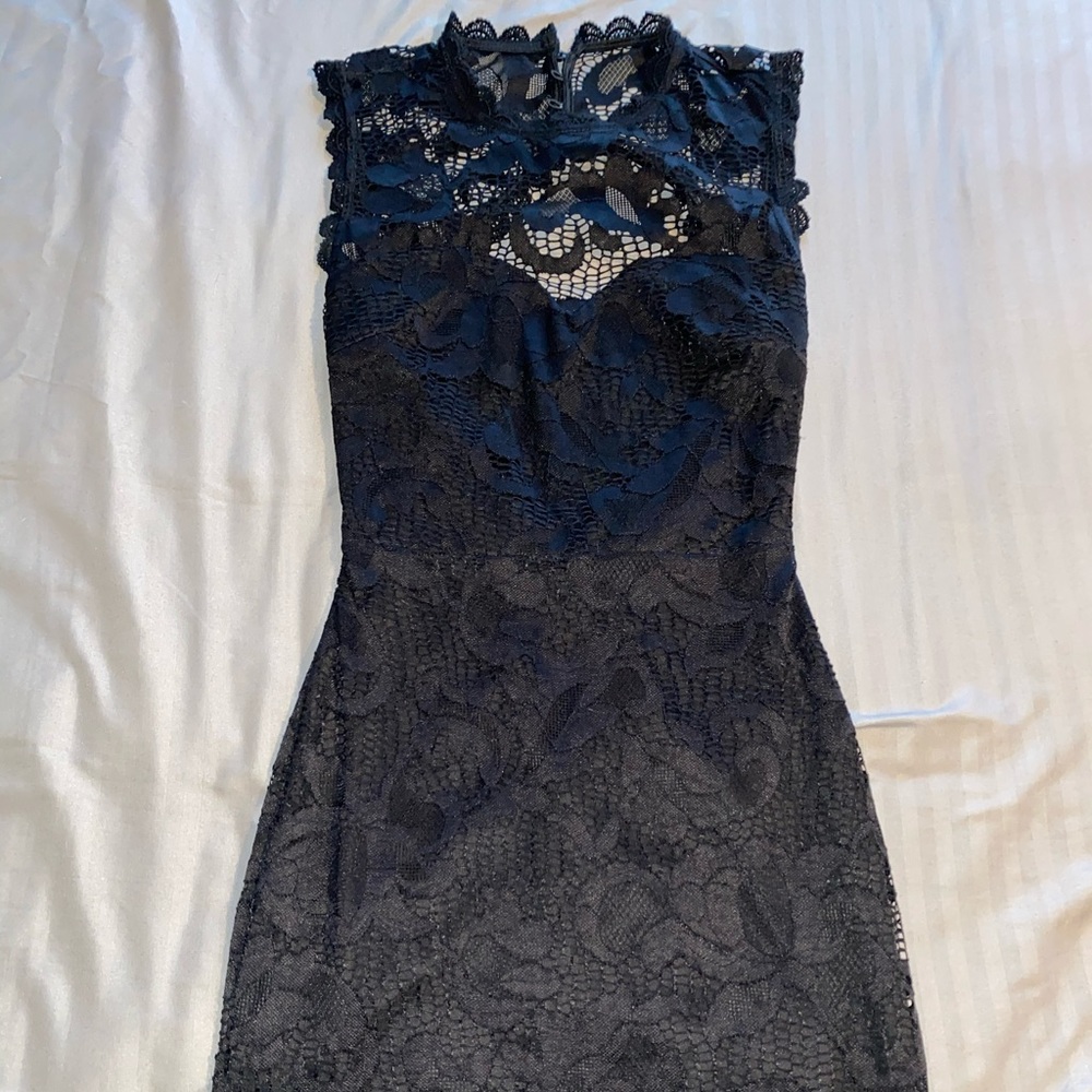 Size S Fitted Black Dress
